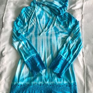Beach cover-up or tunic